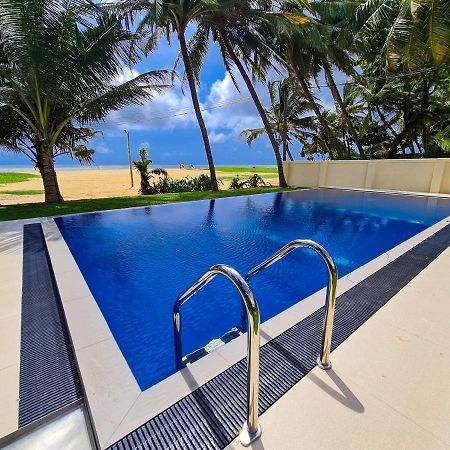 Star Beach Guest House Negombo Exterior photo