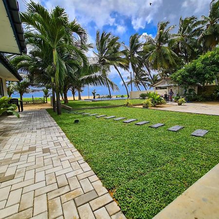 Star Beach Guest House Negombo Exterior photo