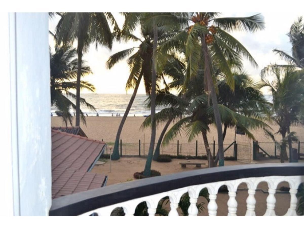 Star Beach Guest House Negombo Exterior photo