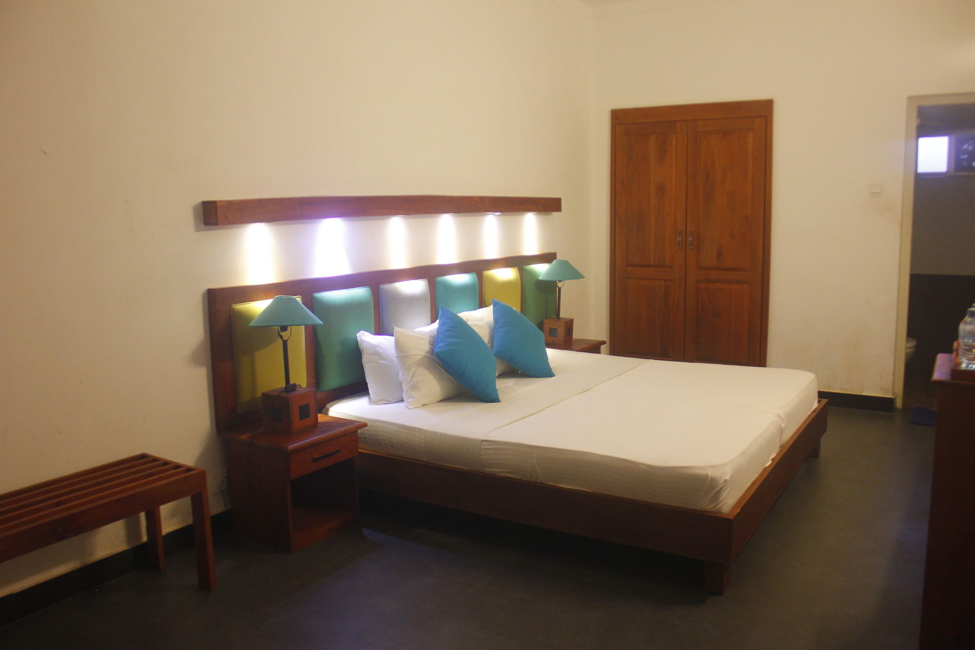 Star Beach Guest House Negombo Exterior photo