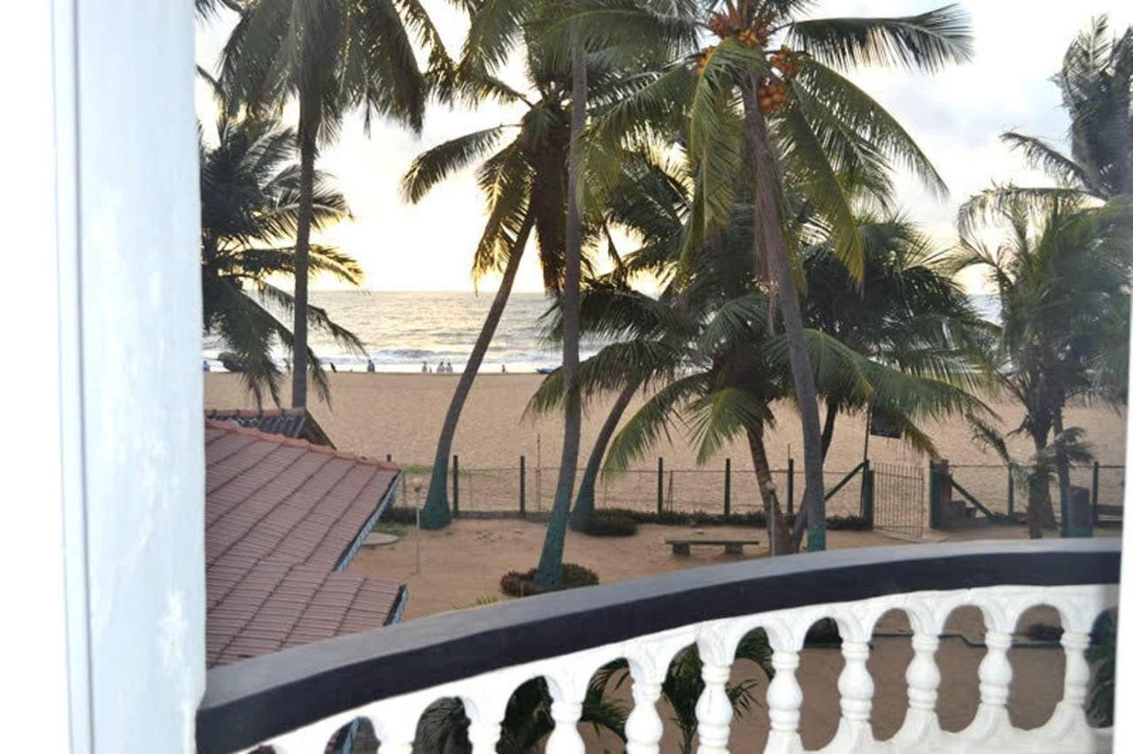 Star Beach Guest House Negombo Exterior photo